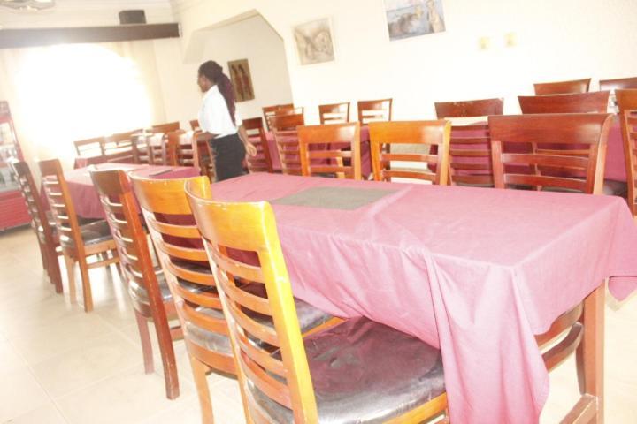 Rwizi View Hotel Mbarara Eksteriør bilde